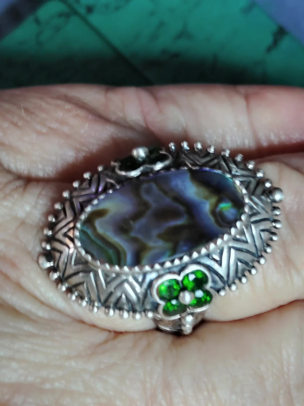 ABALONE & CHROME DIOPSIDE, ORNATE SOLID STERLING, STATEMENT RING.  Sz-9